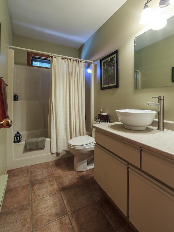Golden Dreams B&B Whistler Zimmer foto