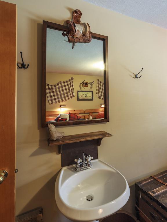 Golden Dreams B&B Whistler Zimmer foto