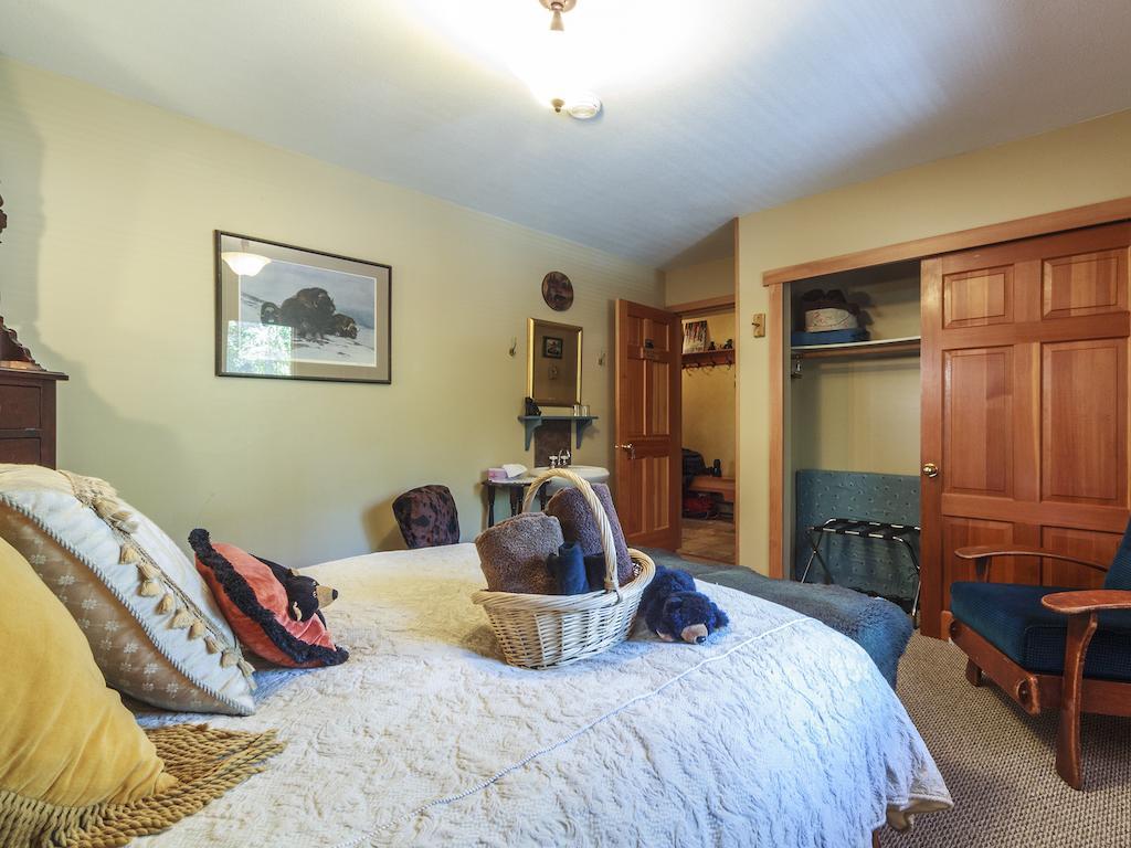 Golden Dreams B&B Whistler Zimmer foto